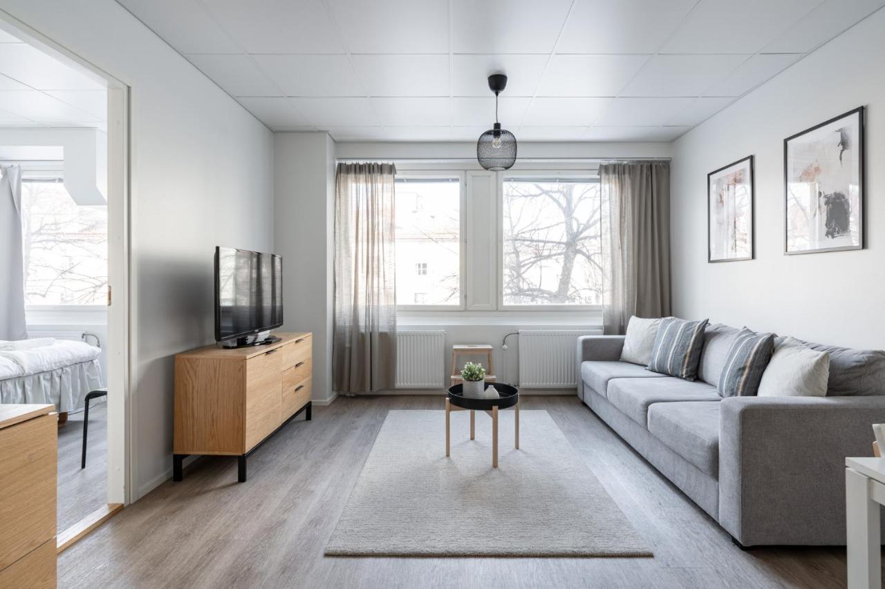 Modern 2Br Apartment With Balcony & Central Location - Hosted By 2Ndhomes Tampere Kültér fotó